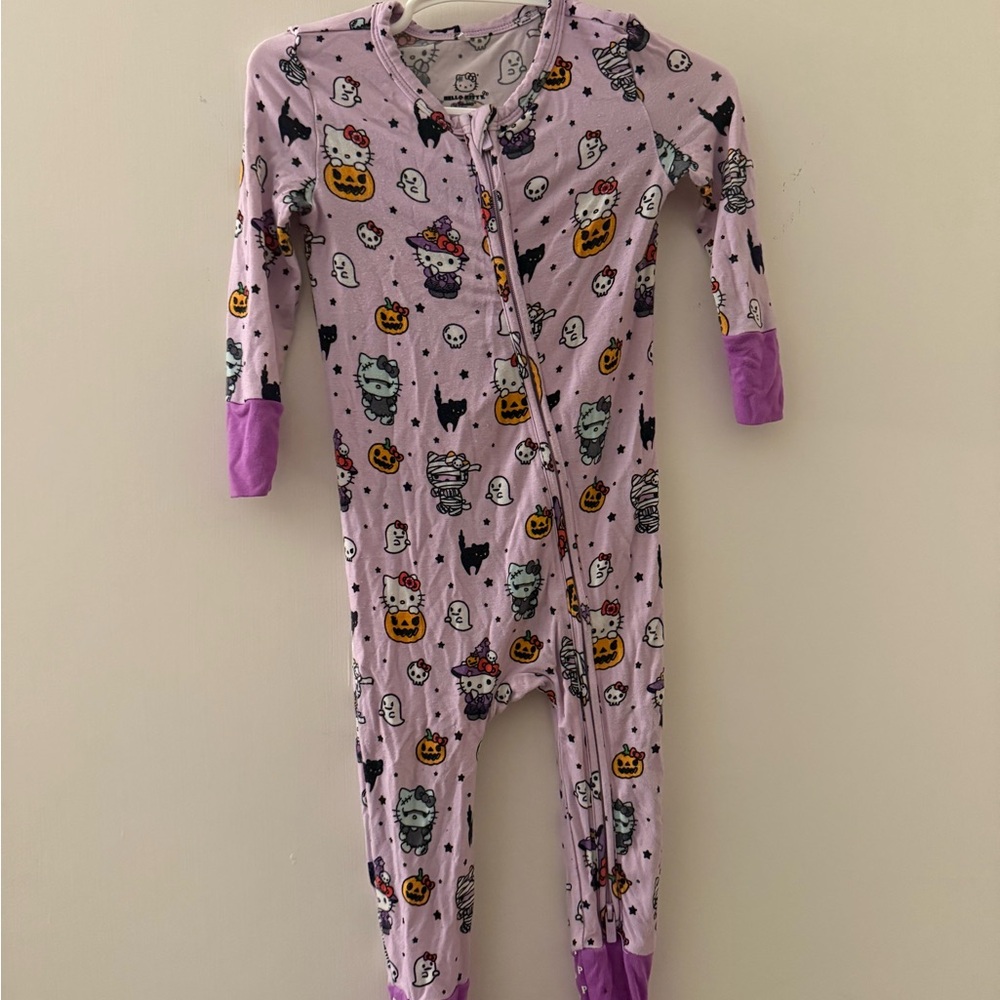 Posh Peanut Hello Kitty Halloween Zippy